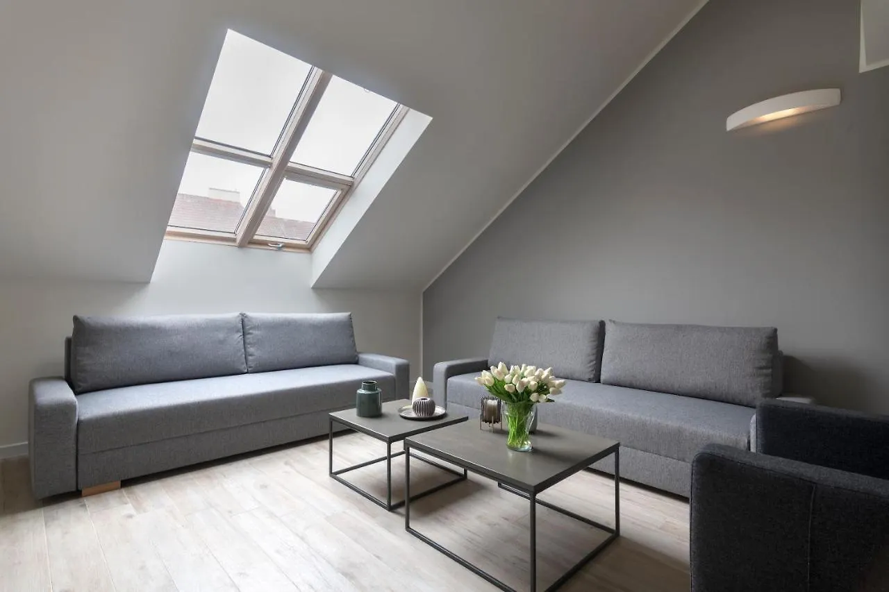 Kinsky Garden Apartments And Suites By Dwellfort Praga Aparthotel
