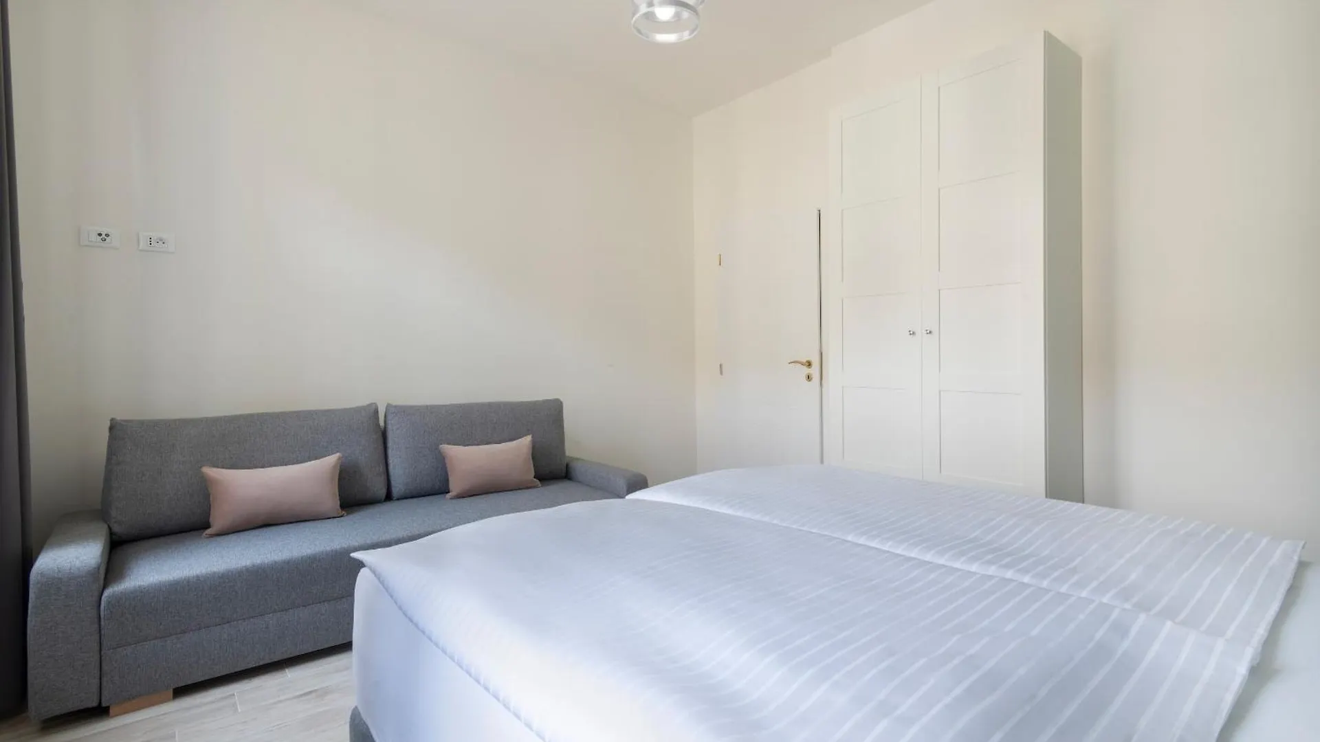 **** Aparthotel Kinsky Garden Apartments And Suites By Dwellfort Praga Repubblica Ceca