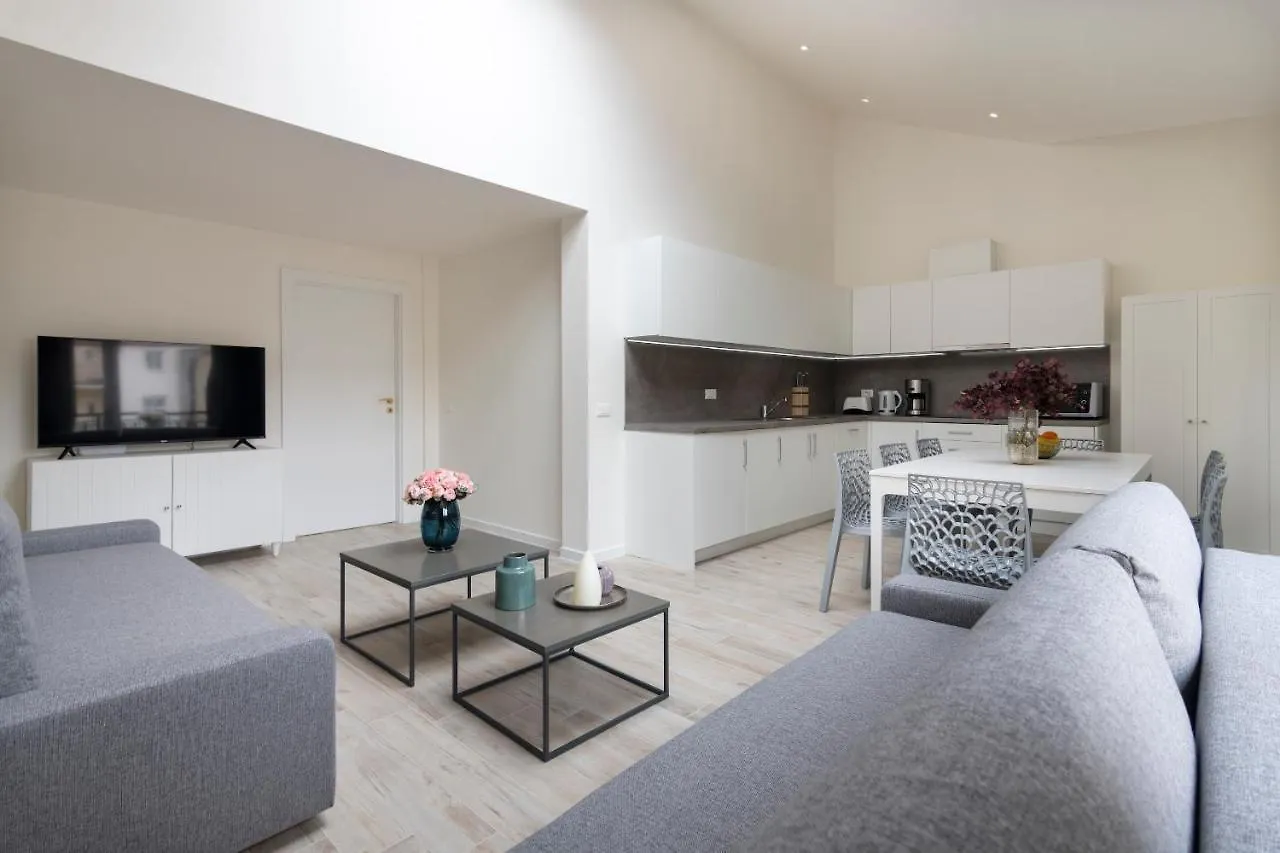 Kinsky Garden Apartments And Suites By Dwellfort Prague