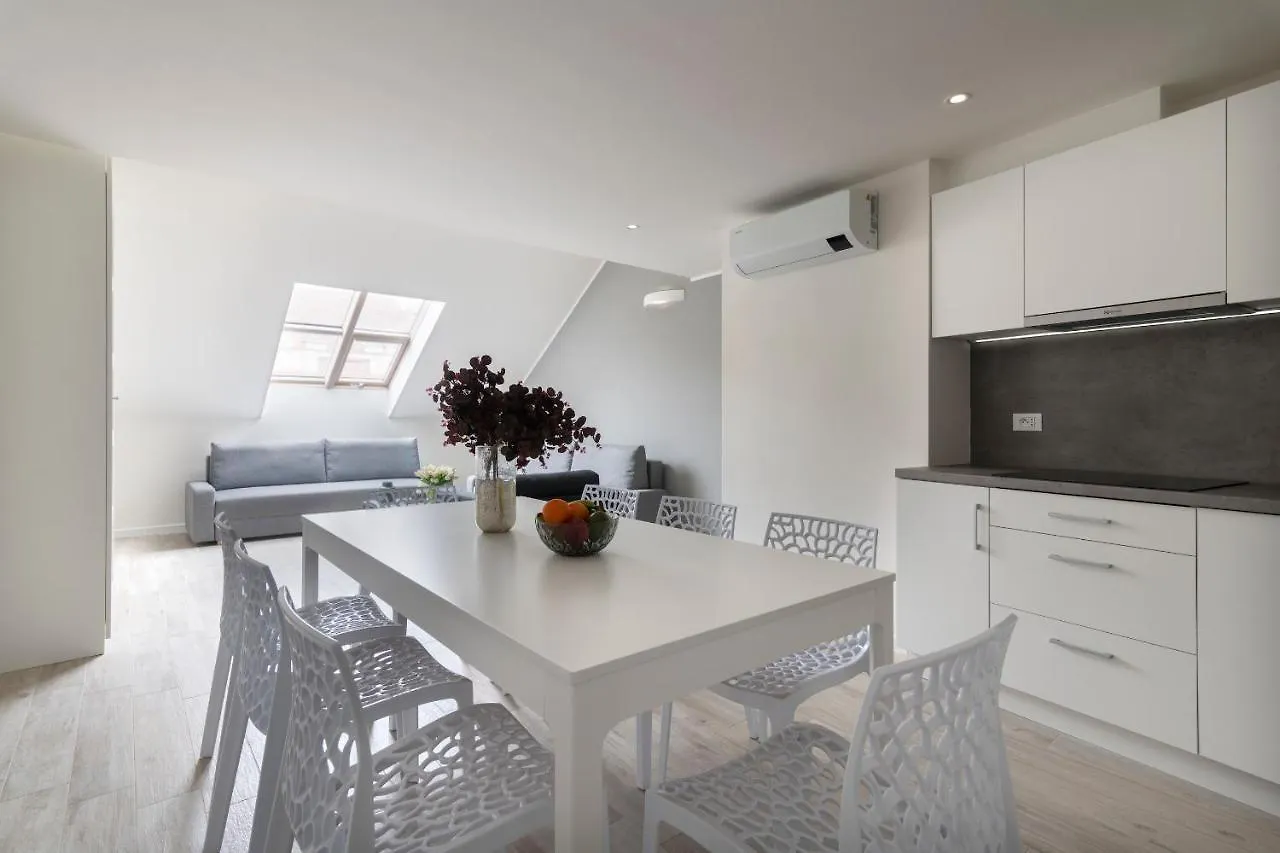 Kinsky Garden Apartments And Suites By Dwellfort Prag Çek Cumhuriyeti