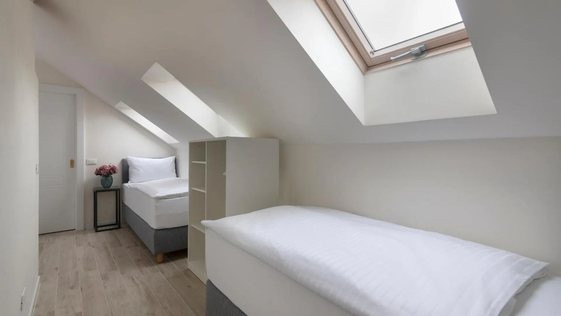 **** Aparthotel Kinsky Garden Apartments And Suites By Dwellfort Prague Czech Republic