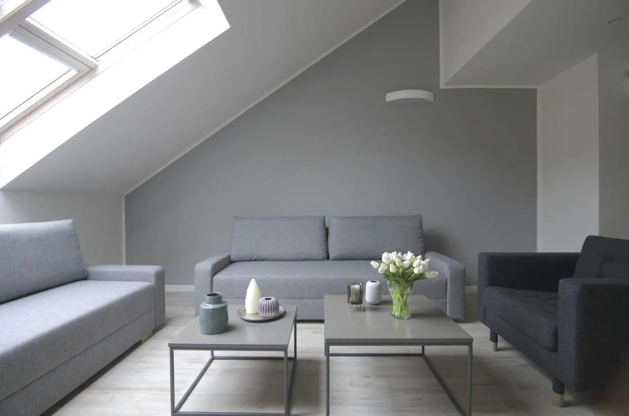 פראג Kinsky Garden Apartments And Suites By Dwellfort 4*,
