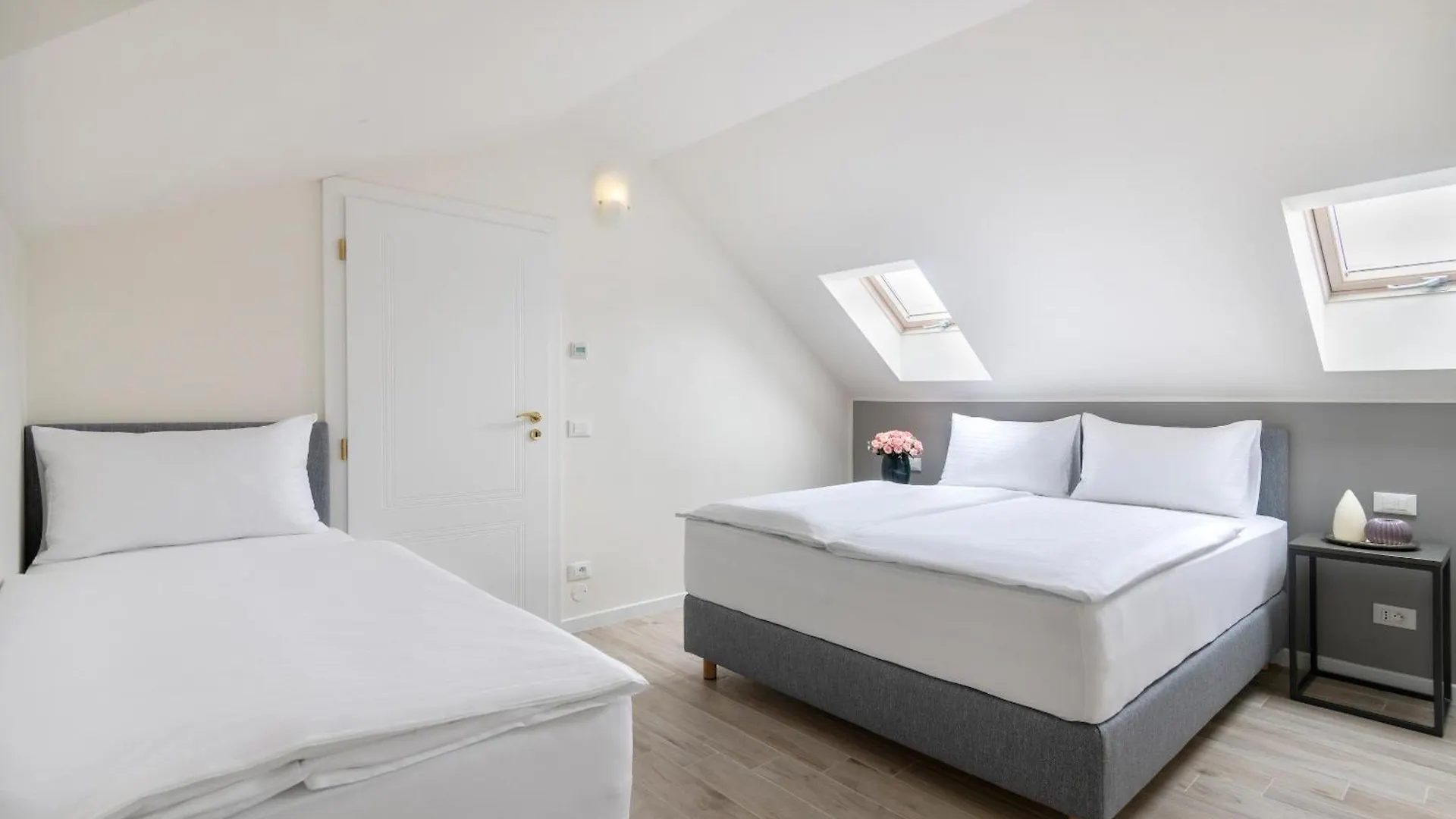 פראג Kinsky Garden Apartments And Suites By Dwellfort