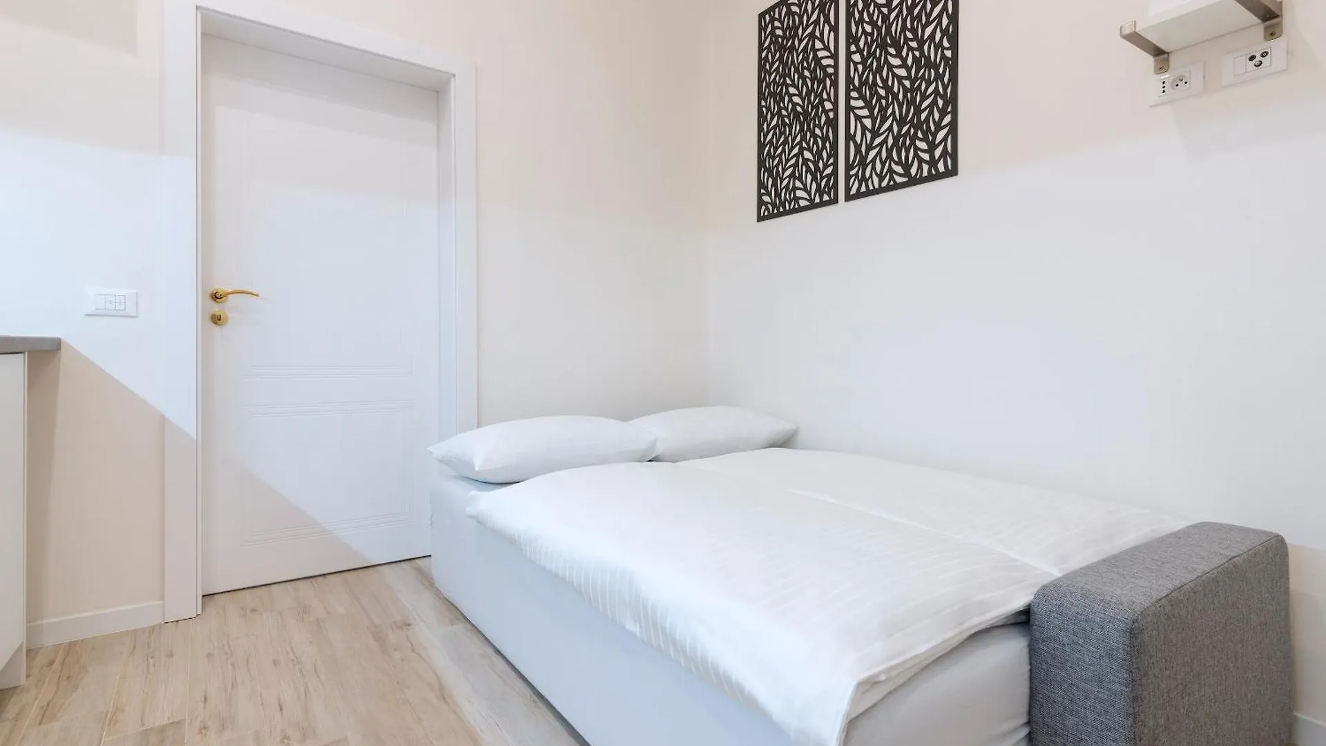 פראג Kinsky Garden Apartments And Suites By Dwellfort